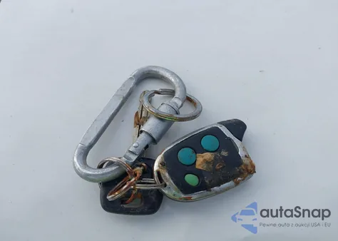 2005 Scion Xa z USA, uszkodzony, nr VIN JTKKT604950115735